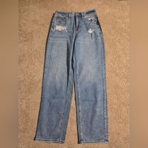 American Eagle Outfitters Light Blue Boyfriend Jeans